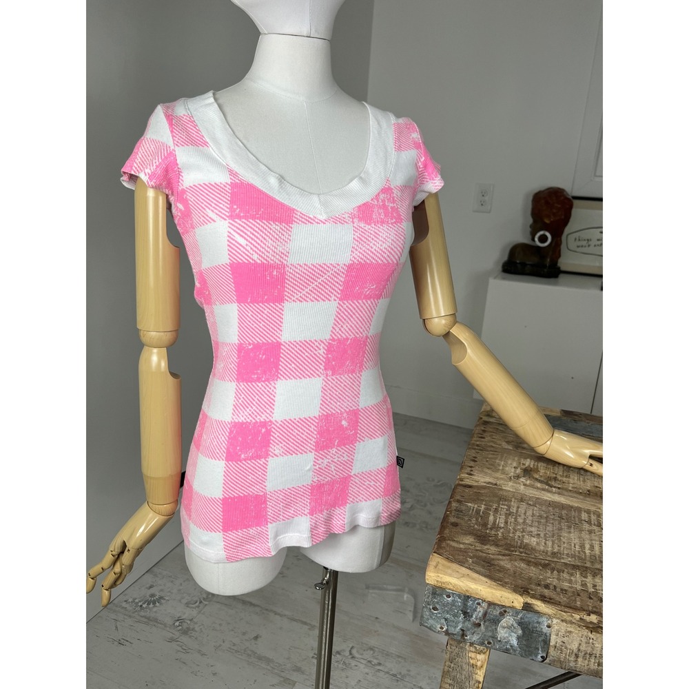 Y2K Outlaw USA Pink Plaid V-neck Top Size Medium
